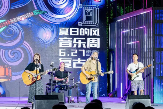 宝安日报：宝企LED显示屏闪耀浙江文旅消费季！J9集团平台(china)公司官网助力打造沉浸式旅游消费氛围